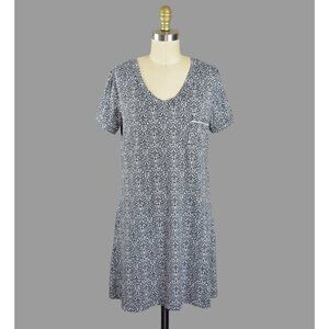 TAHARI NIGHTGOWN BLACK DAMASK PRINT V-NECK DRESS